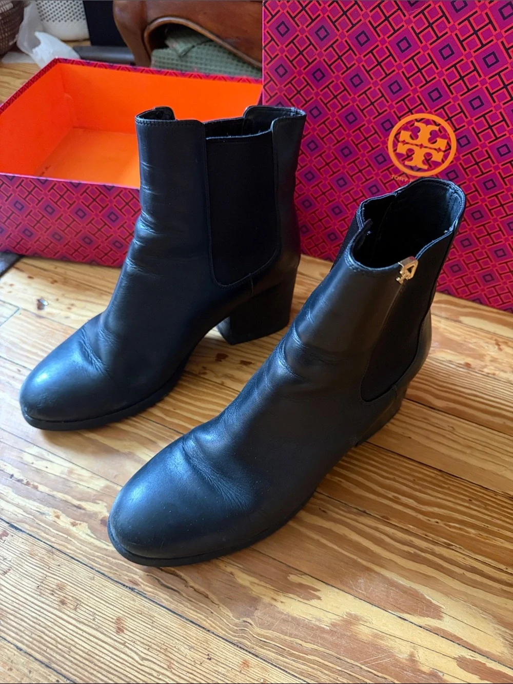 Tory Burch Black Leather Ankle Heeled Boots